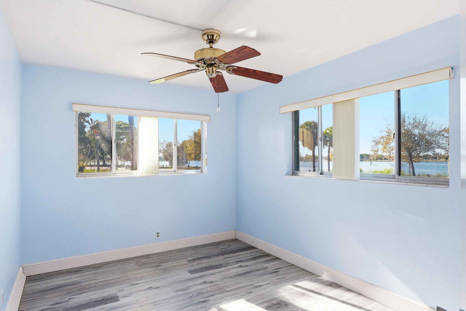 2004 Lake Osborne Drive, Unit 1, Lake Worth Beach, FL 33461 Photo