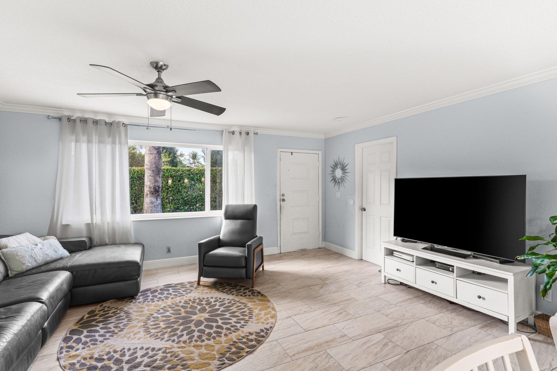 149 SE 27th Place, Boynton Beach, FL 33435 Photo