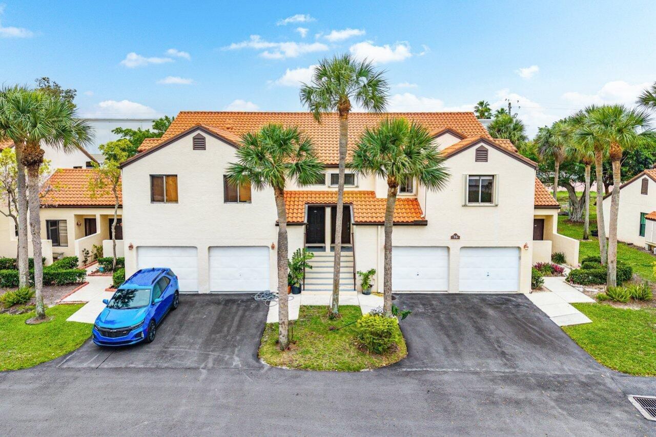16 Via De Casas Sur, Unit 204, Boynton Beach, FL 33426 Photo