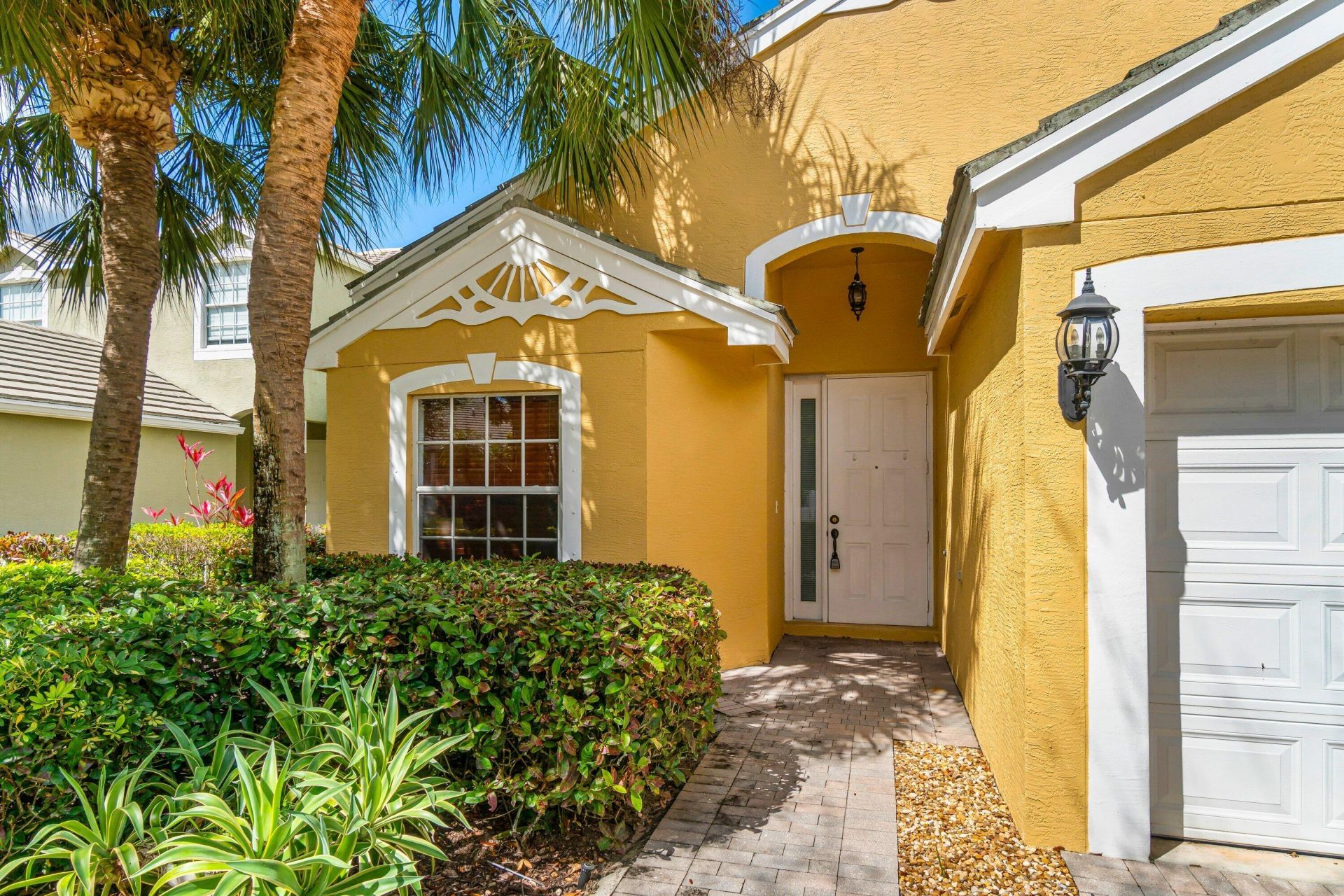 131 Lancaster Way, Royal Palm Beach, FL 33414 Photo