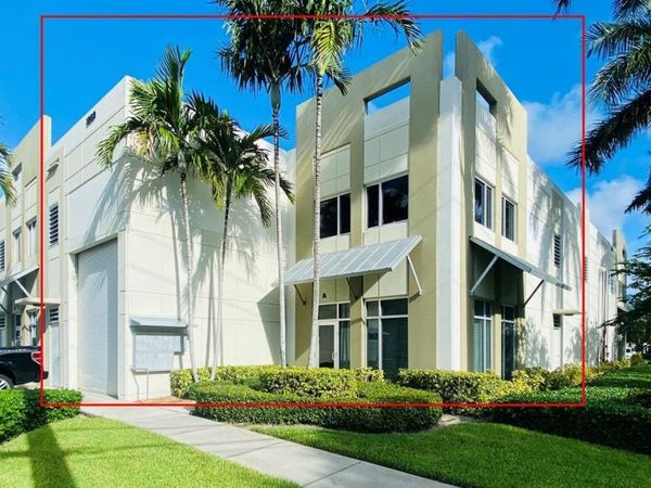 1250 Wallace Drive, Unit A, Delray Beach, FL 33444