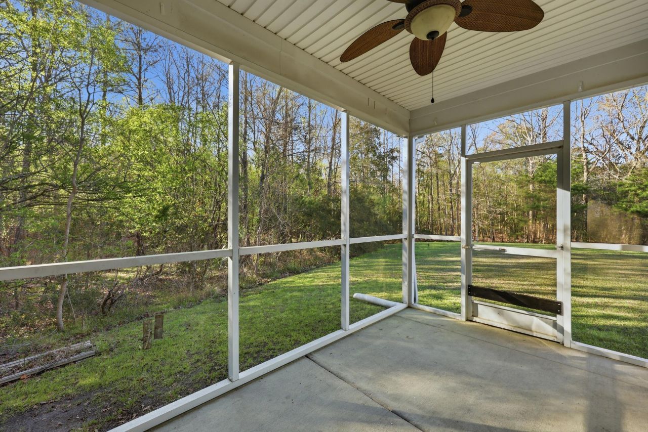 639 Savannah River Drive Photo 32