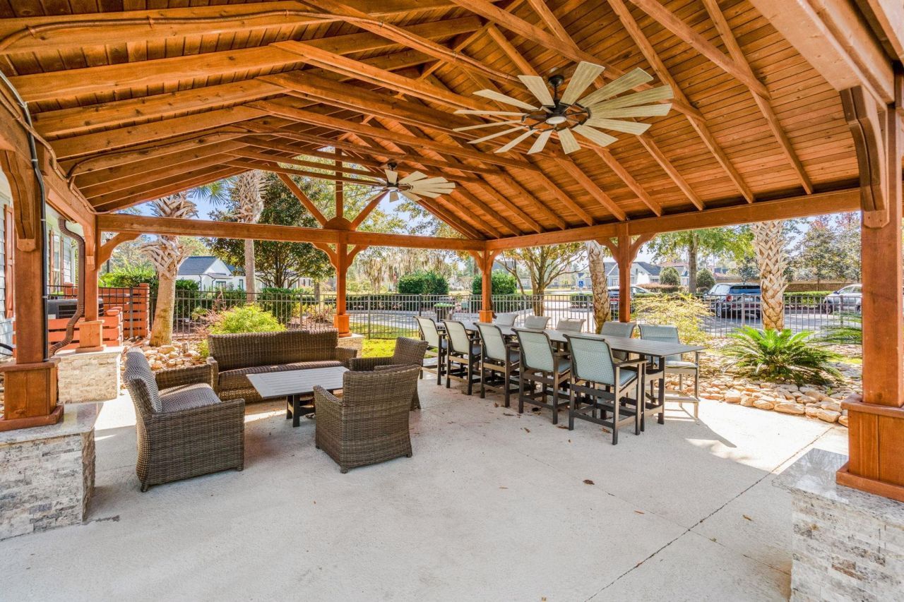 2668 Henagan Ln. Photo 73