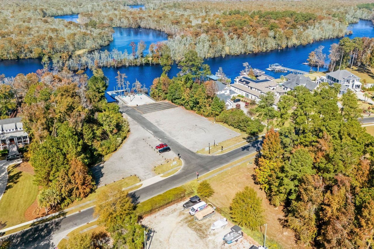 2668 Henagan Ln. Photo 84