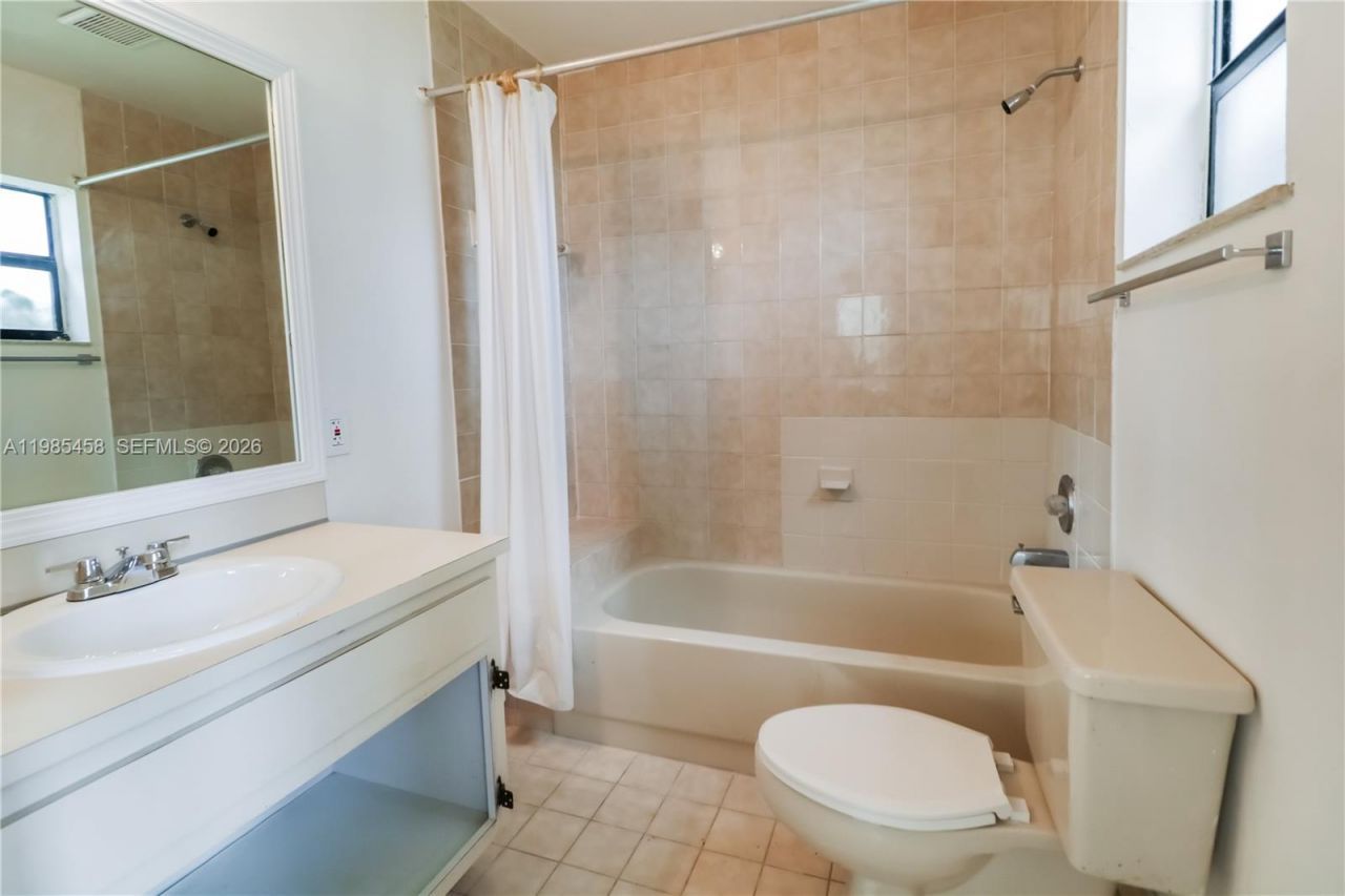 12955 SW 66th Ln , Unit 212-2, Miami, FL 33183 Photo