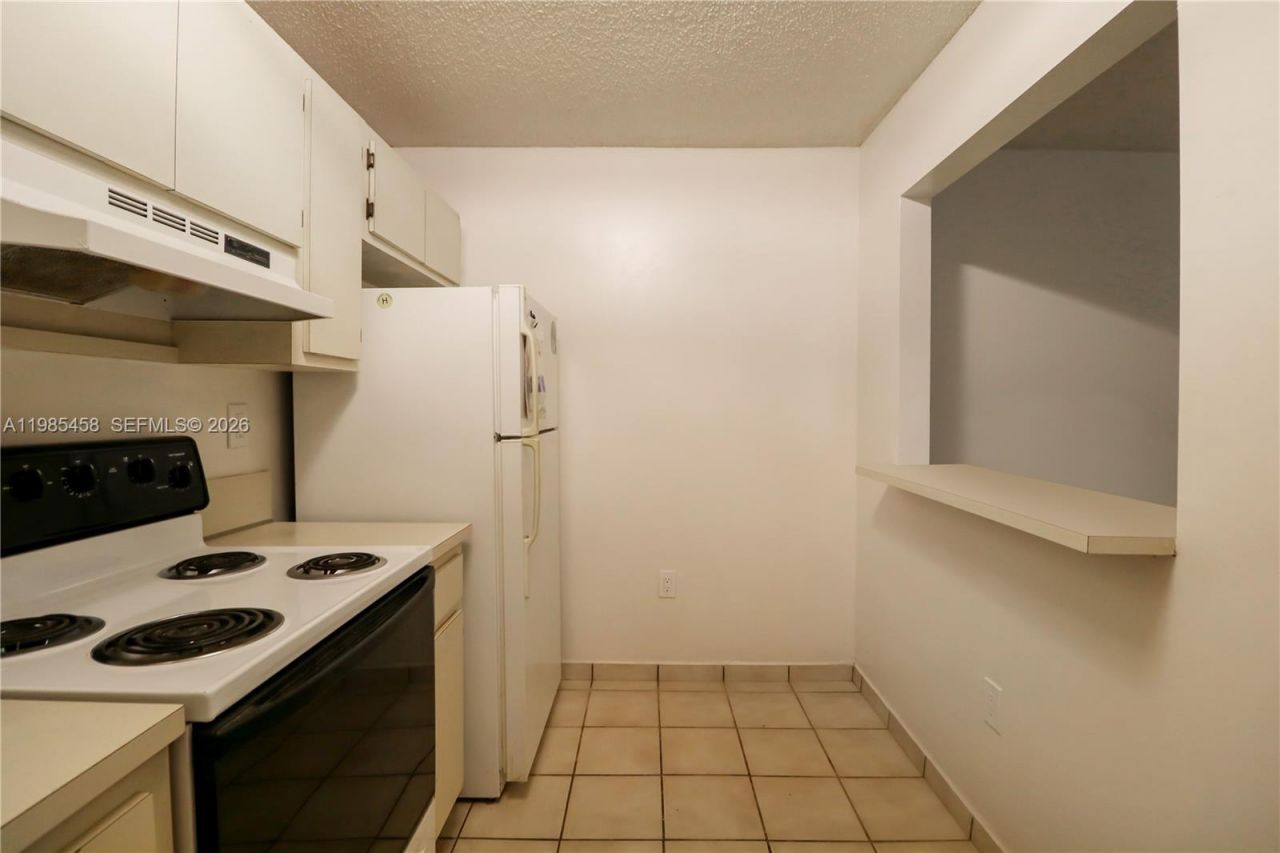 12955 SW 66th Ln , Unit 212-2, Miami, FL 33183 Photo