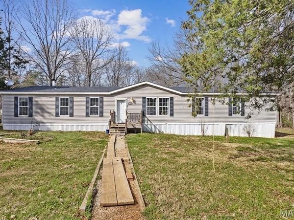 10828 Jayhawk Road, Irondale, MO 63648
