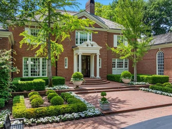 1045 Country Club Road, Bloomfield Twp, MI 48304