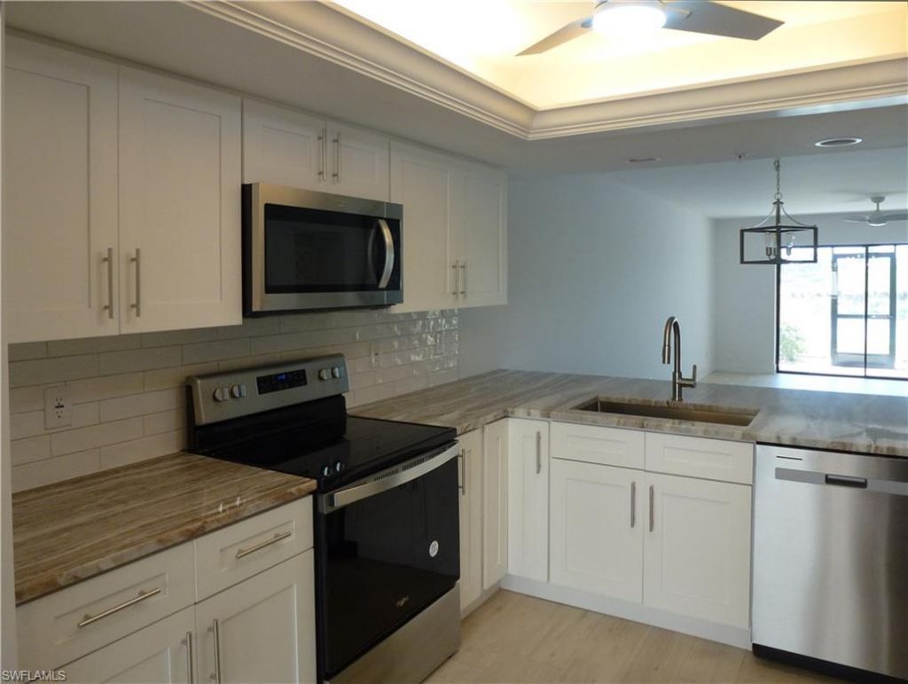 16410 Kelly Cove Dr, Unit 313, Fort Myers, FL 33908 Photo