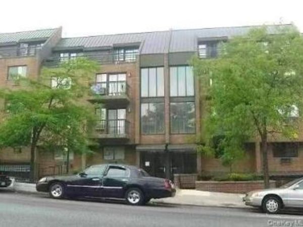 55-12 Main Street, Unit 4FL, Flushing, NY 11355
