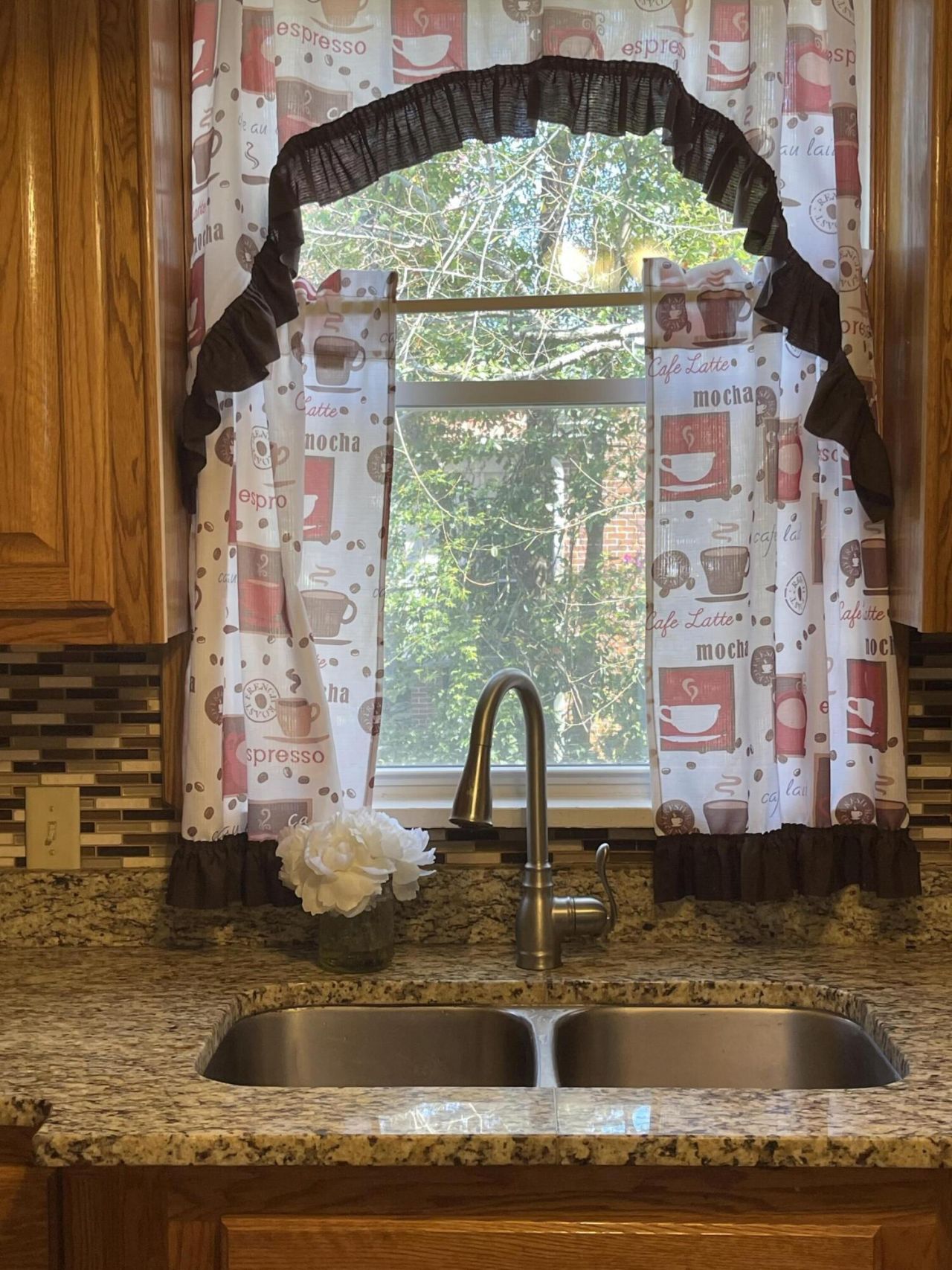 76 Dunnemann Avenue Photo 12