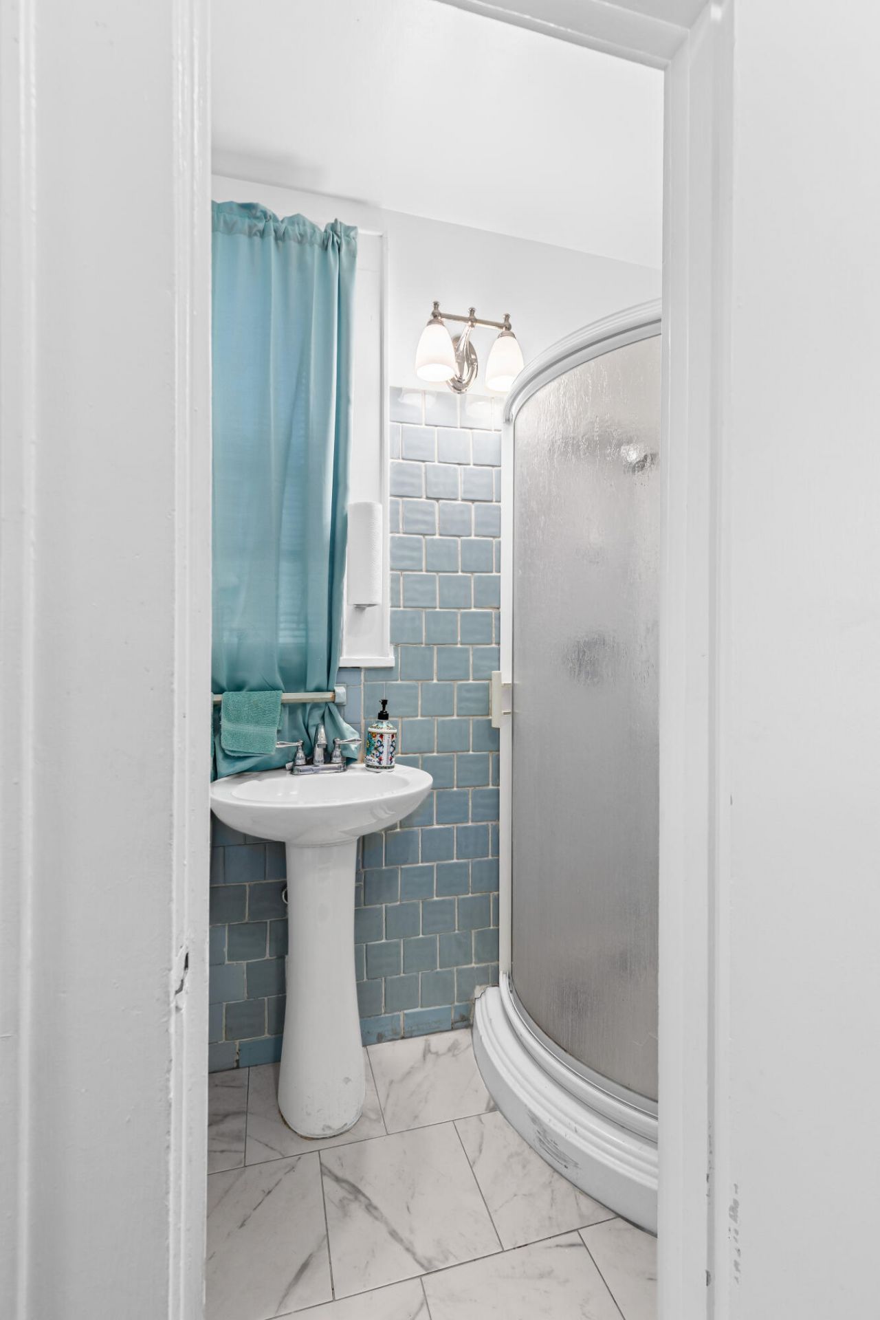 76 Dunnemann Avenue Photo 18