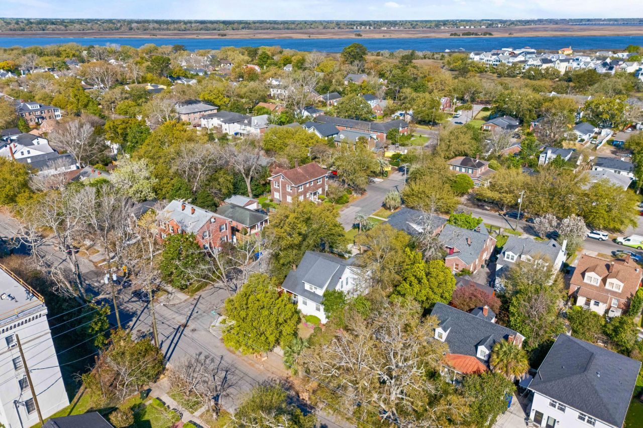 76 Dunnemann Avenue Photo 33