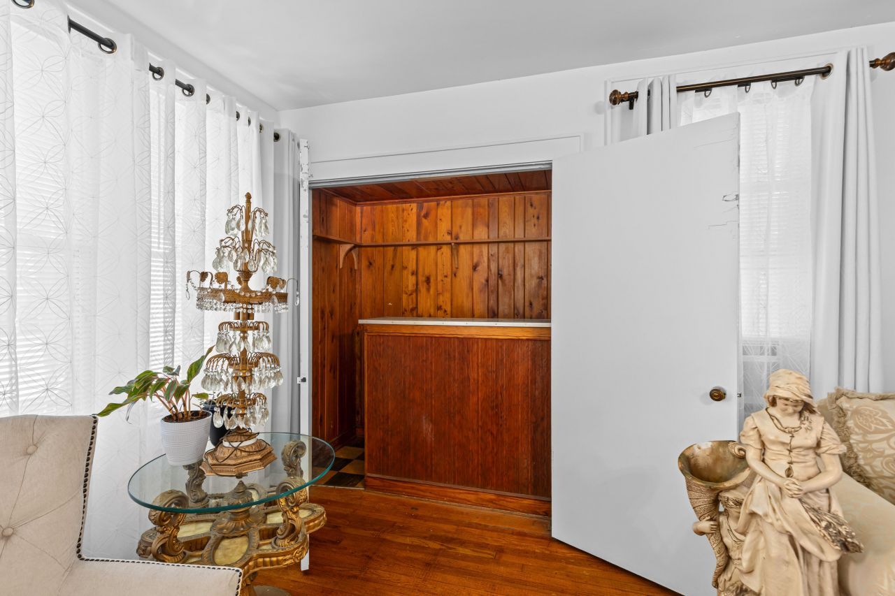 76 Dunnemann Avenue Photo 7