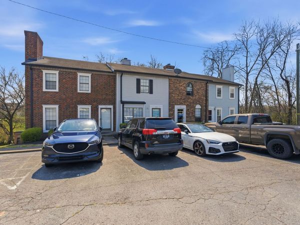 110 Elizabeths Ct, Antioch, TN 37013