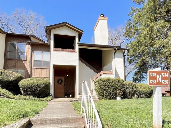 7236 Winery Lane, Charlotte, NC 28227