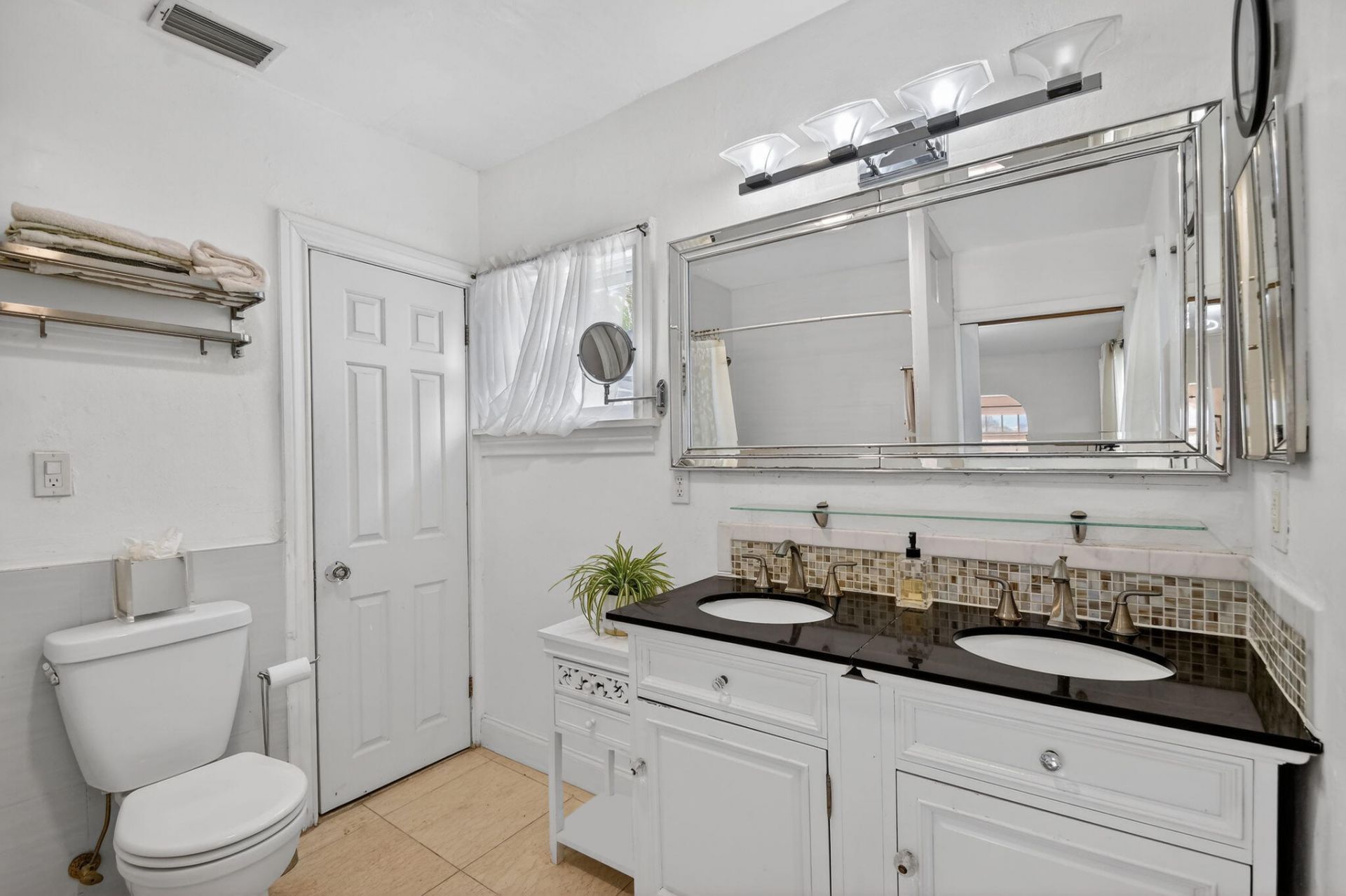 328 Monroe Drive, West Palm Beach, FL 33405 Photo