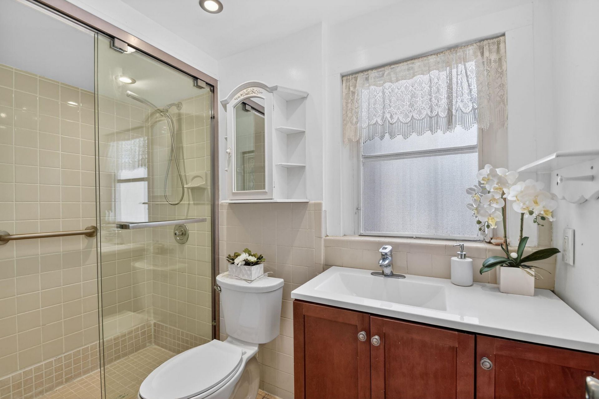 328 Monroe Drive, West Palm Beach, FL 33405 Photo