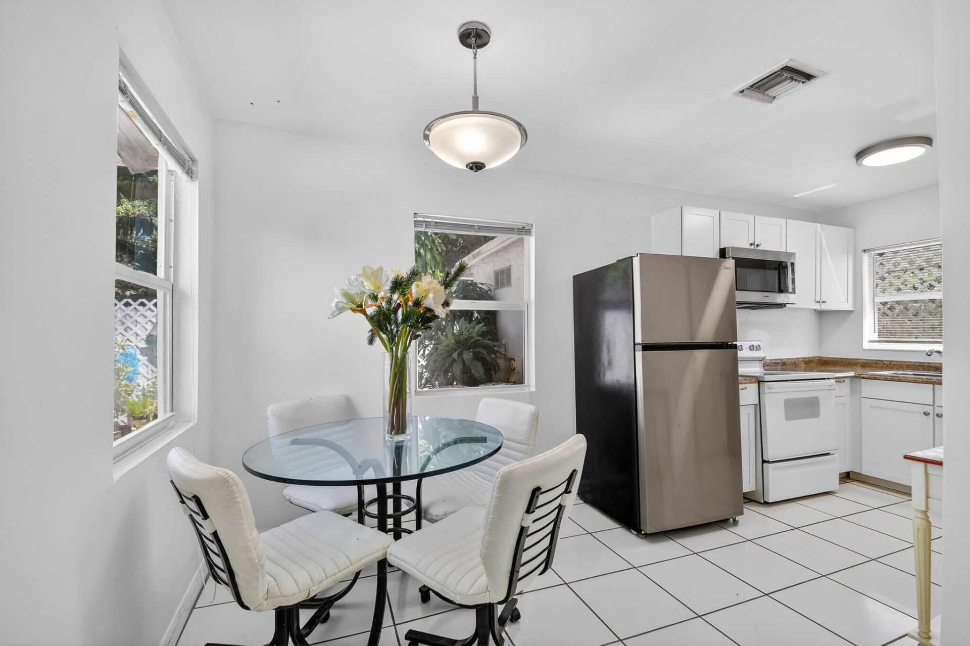 328 Monroe Drive, West Palm Beach, FL 33405 Photo