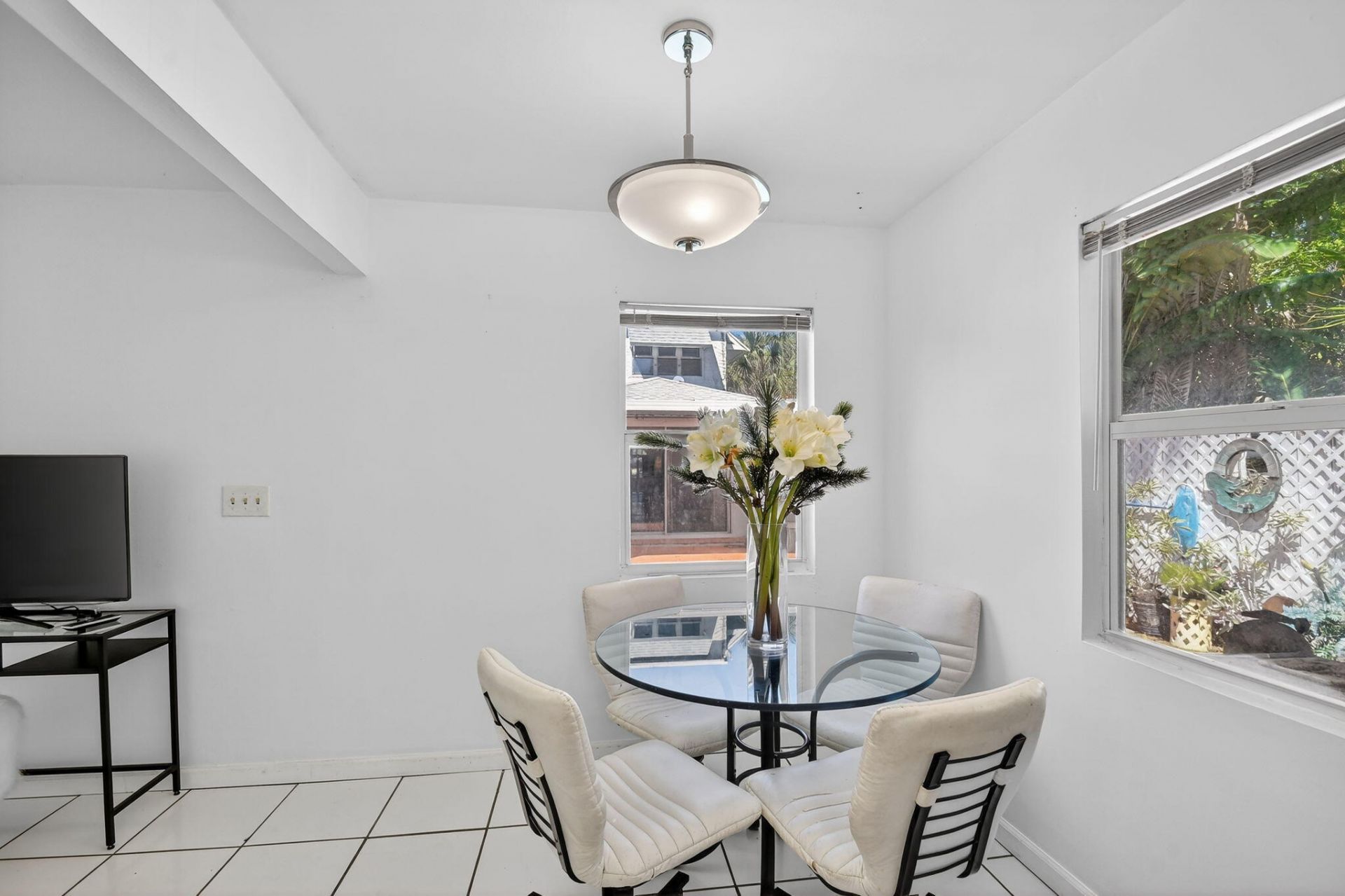 328 Monroe Drive, West Palm Beach, FL 33405 Photo