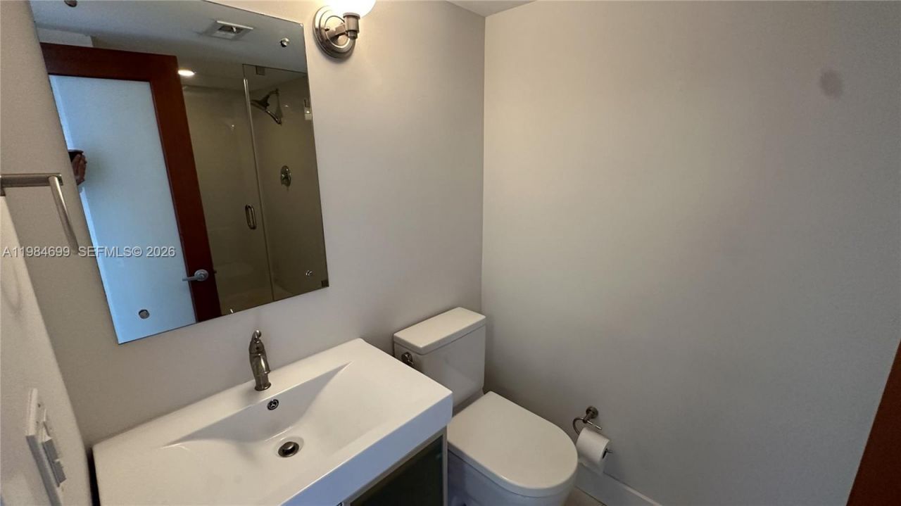 2333 Brickell Ave, Unit 1009, Miami, FL 33129 Photo