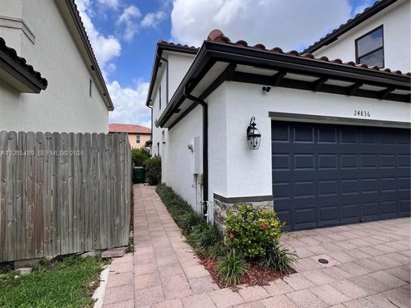 24836 SW 118th Ave, Homestead, FL 33032