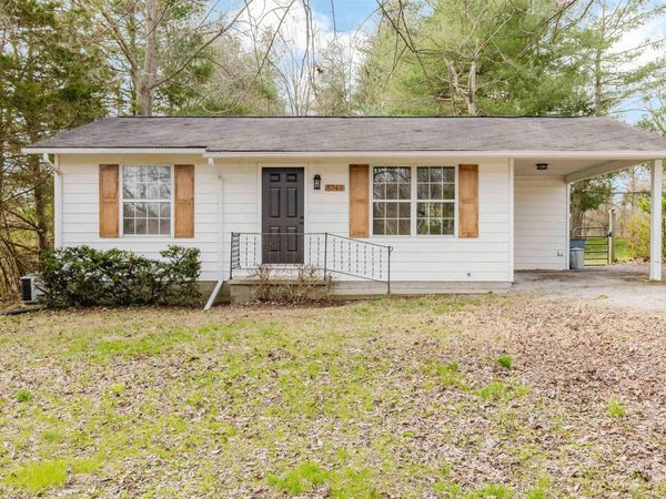 5743 E GRAND Road, Carterville, IL 62918