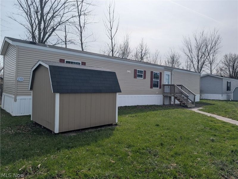 235 Cedar Brook Drive, Elyria, OH 44035 Photo 1