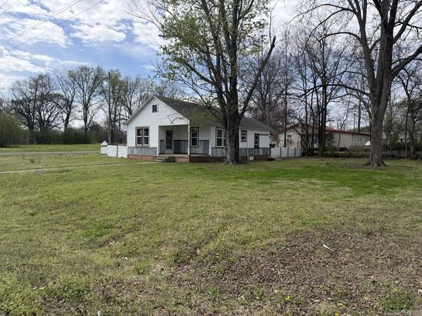 107 Oak Street, Perryville, AR 72126