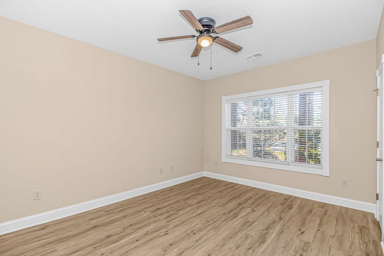 109 South Shore Blvd. Photo 20