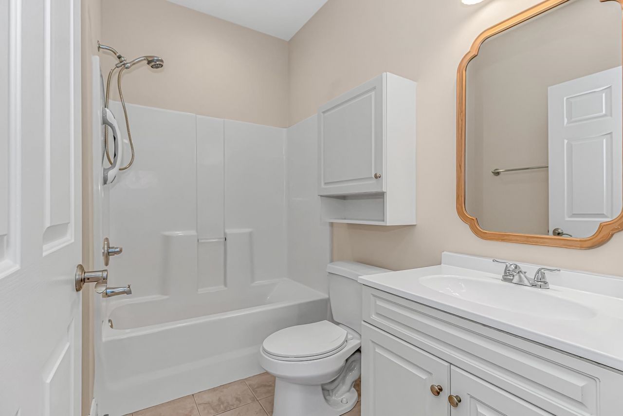 109 South Shore Blvd. Photo 23