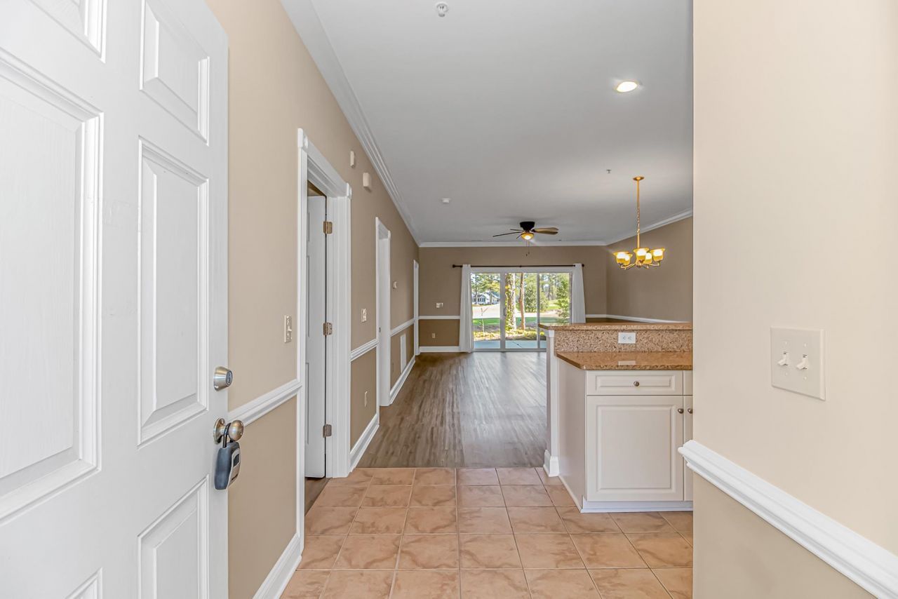 109 South Shore Blvd. Photo 6