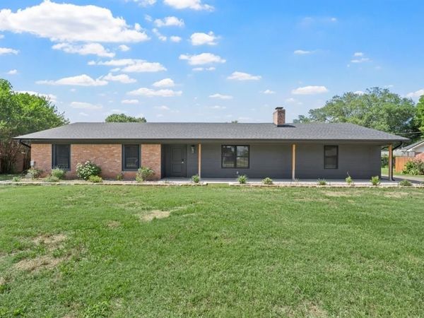 1190 Greenwood Lane , Waco, TX 76705