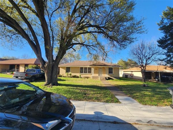 1527 Cape Cod Drive, Dallas, TX 75216
