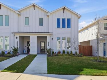 3445 Lake District Lane, Fort Worth, TX 76135