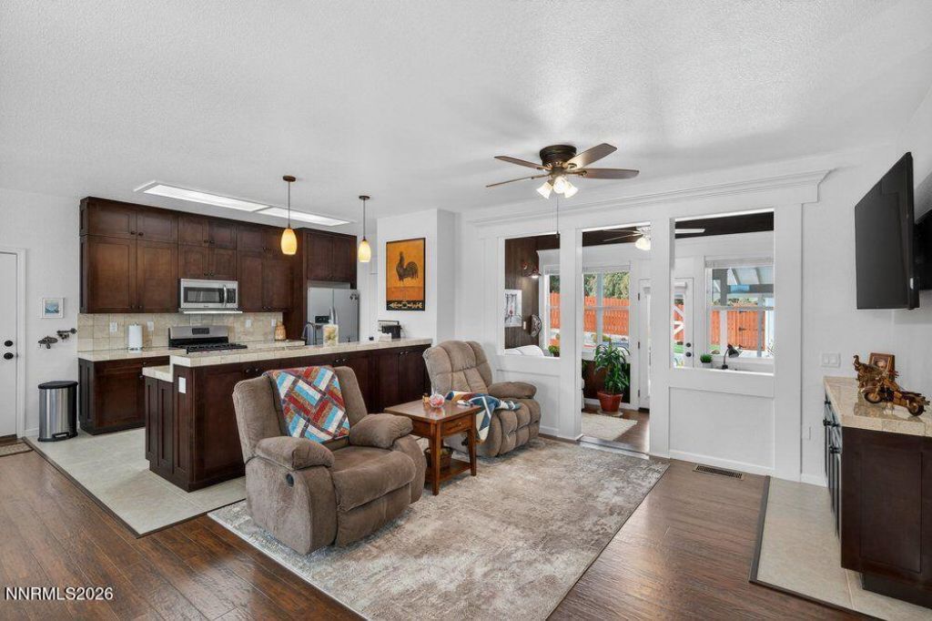 2300 Cartwright Road, Reno, NV 89521 Photo