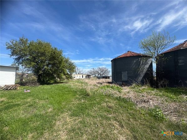 224 5th street, Burlington, TX 76519