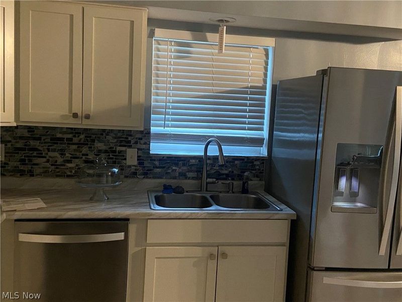 16307 Highview Drive, Cleveland, OH 44128 Photo 22