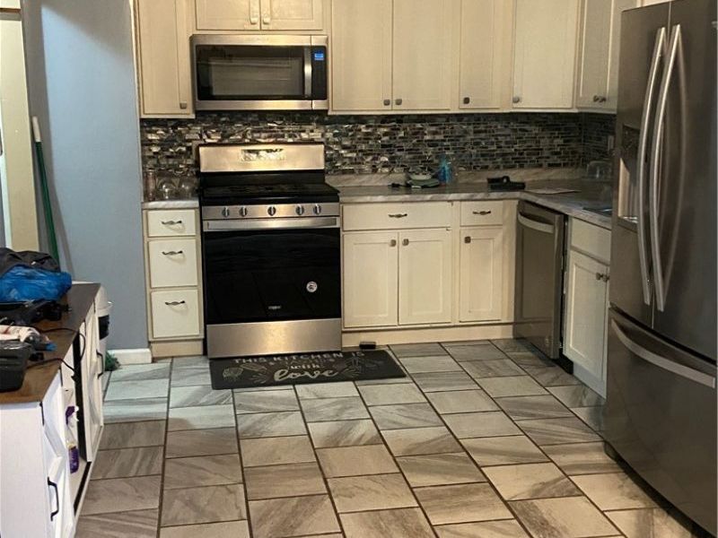 16307 Highview Drive, Cleveland, OH 44128 Photo 7