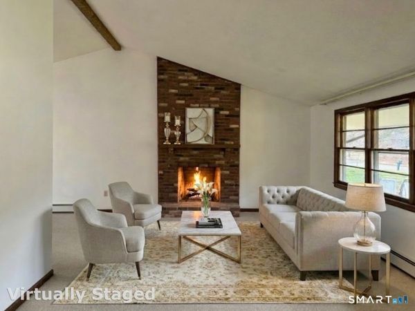 296 Valley Shores, Guilford, CT 06437