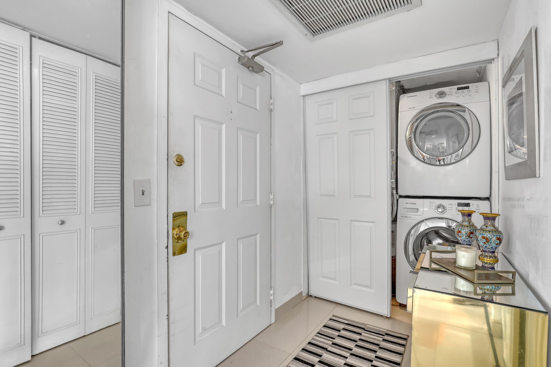 5600 N Flagler Drive, Unit 1510, West Palm Beach, FL 33407 Photo