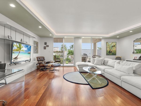 170 Chilean Avenue, Unit 3c, Palm Beach, FL 33480