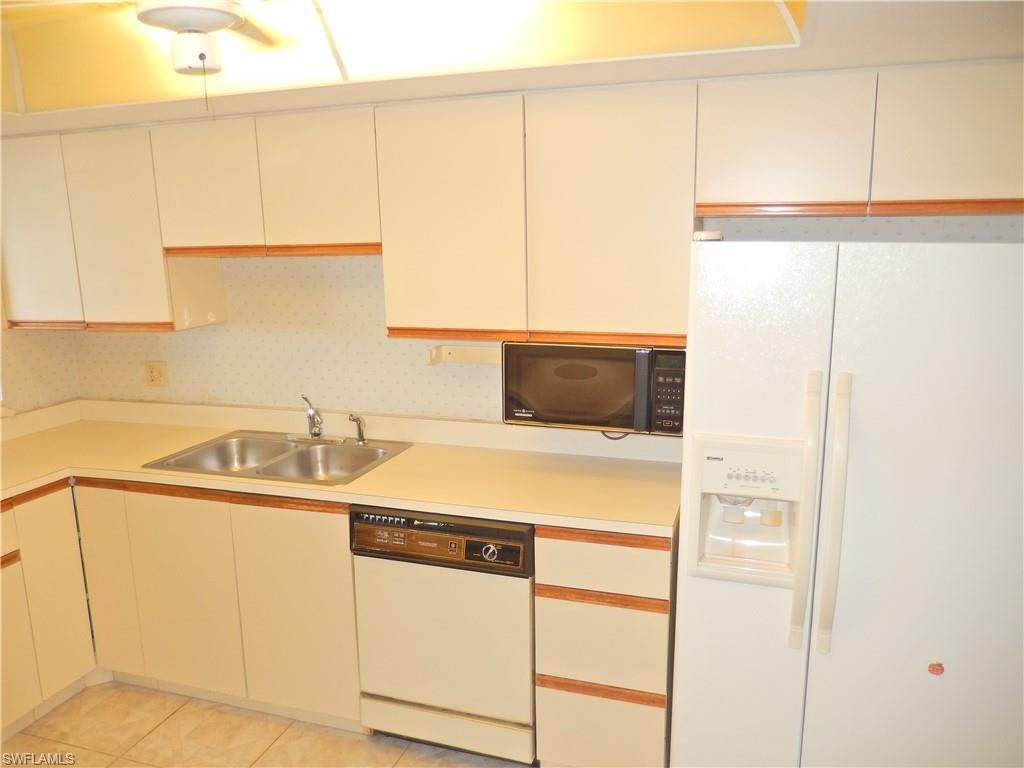 7119 Lakeridge View Ct, Unit 403, Fort Myers, FL 33907 Photo