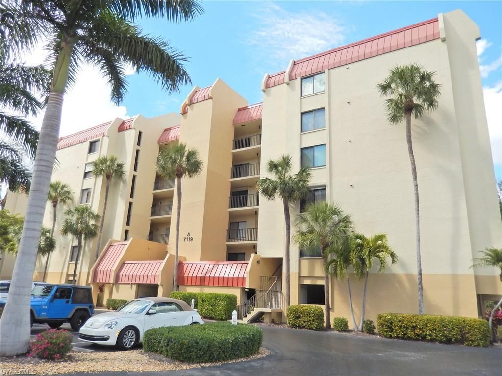 7119 Lakeridge View Ct, Unit 403, Fort Myers, FL 33907 Photo