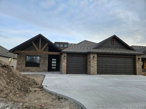 10324 E 132nd Street S, Bixby, OK 74008