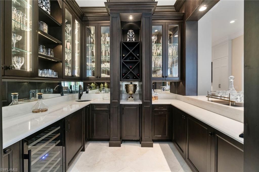 2225 Miramonte Ct, Naples, FL 34105 Photo