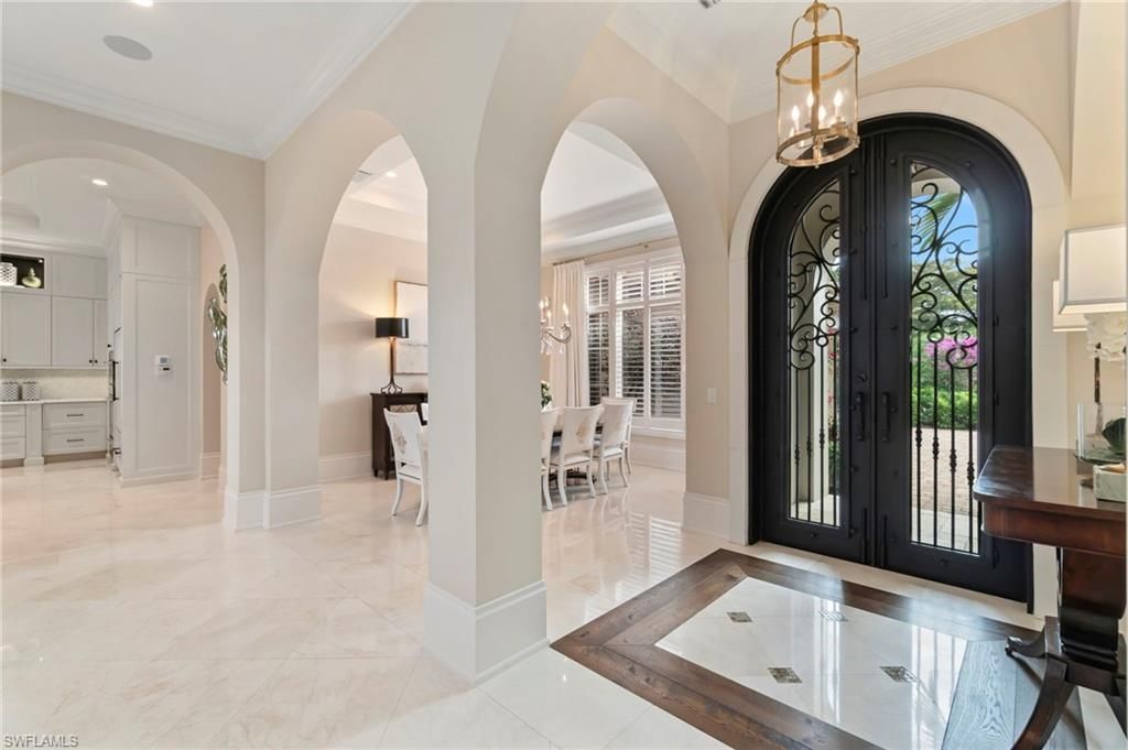 2225 Miramonte Ct, Naples, FL 34105 Photo