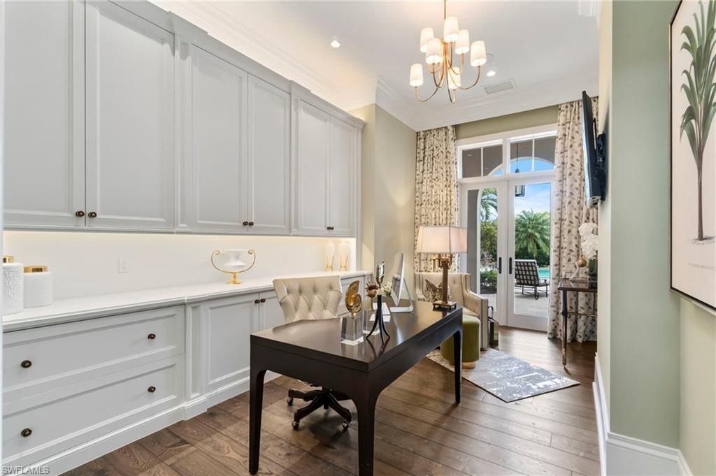 2225 Miramonte Ct, Naples, FL 34105 Photo