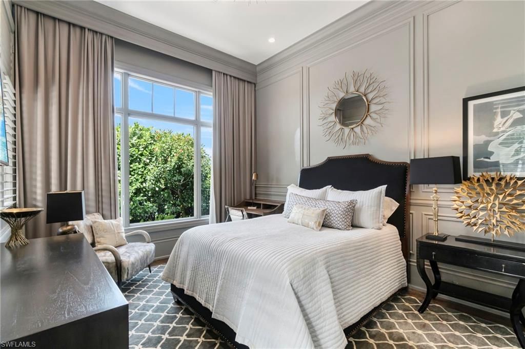 2225 Miramonte Ct, Naples, FL 34105 Photo