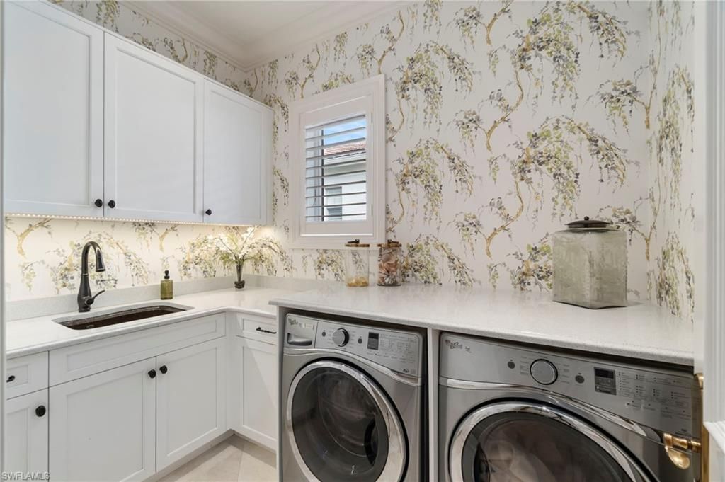 2225 Miramonte Ct, Naples, FL 34105 Photo